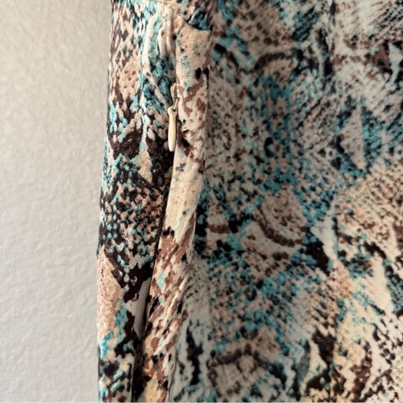 New AFRM Long Sleeve Midi Dress, Aqua All-Over Snake Print, Size Medium - Picture 7 of 16